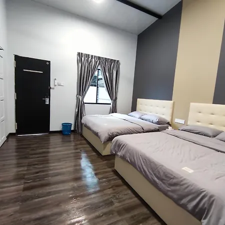 Private Room With Ensuite Bathroom In Bukit Bakri Exterior photo