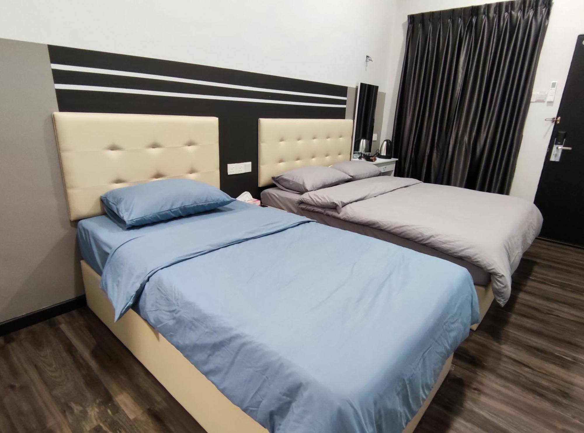 Homestay Private With Ensuite Bathroom In Bukit