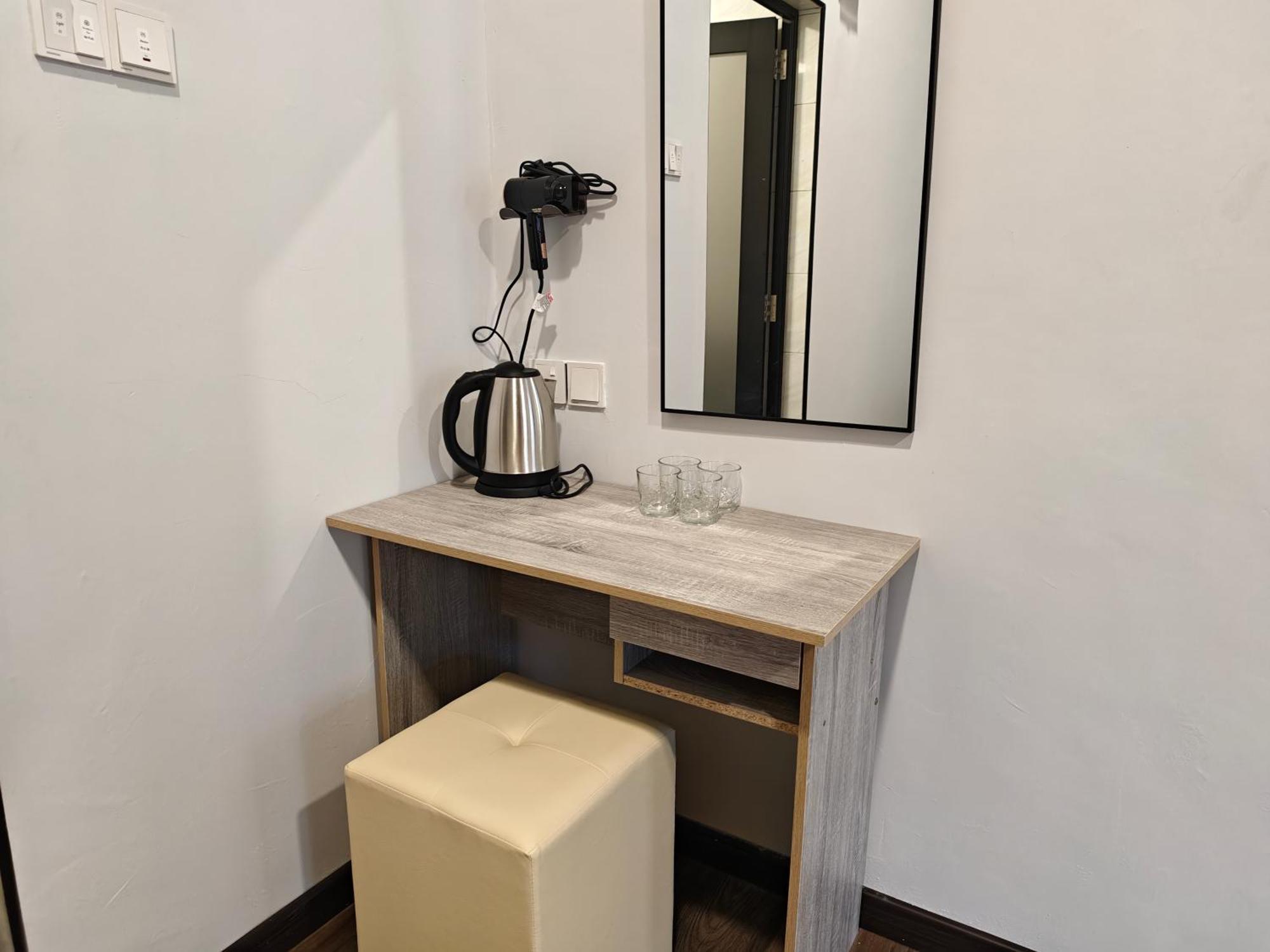 Private With Ensuite Bathroom In Bukit Homestay Bakri